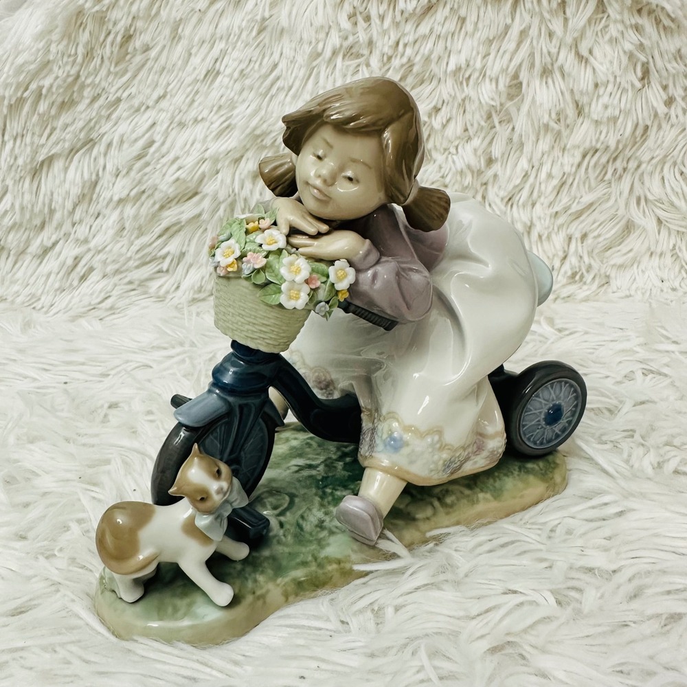 LLADRO Vintage Retired 1994 "In No Hurry" Glazed Porcelain Figurine Girl on Bike